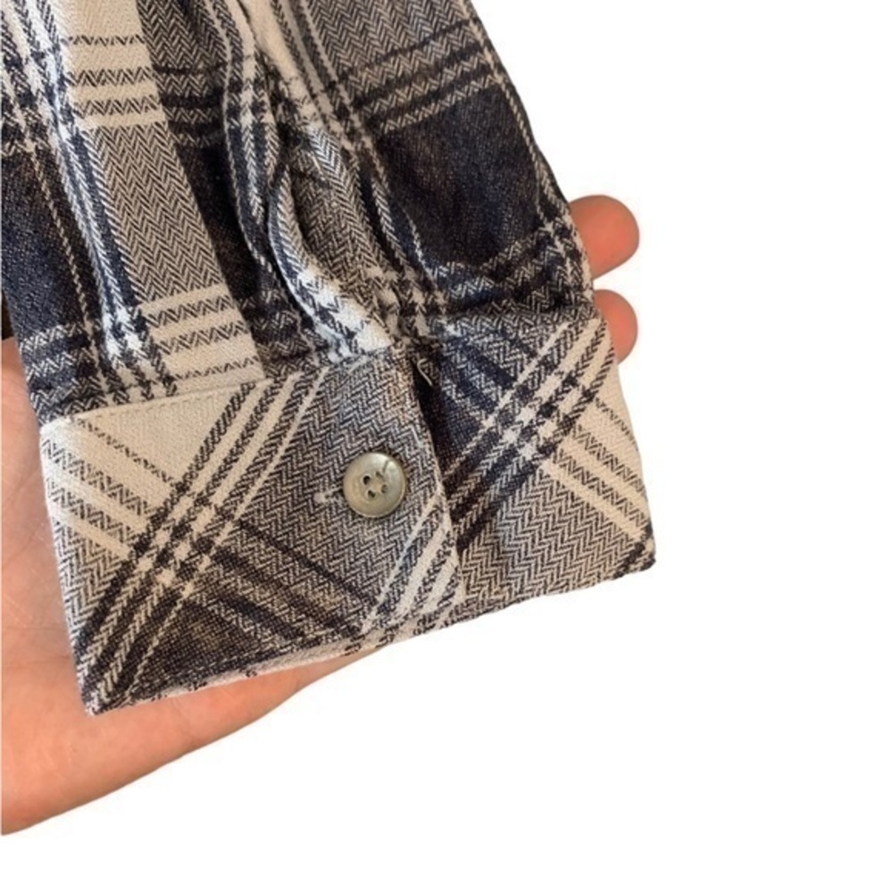 Anthropologie Cloth And Stone V Neck Flannel Tie Blouse Size Medium - Picture 5 of 6